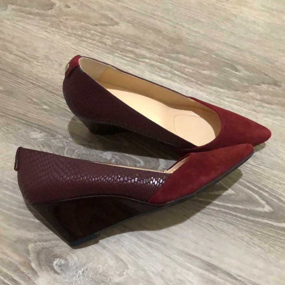 Elegant Calvin Klein Bailee Burgundy Women's Shoes size 6.5